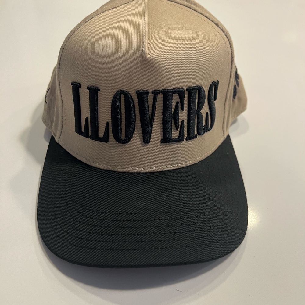 LLOVESICK - LLOVERS Two Tone Cap with Embroidered Logo